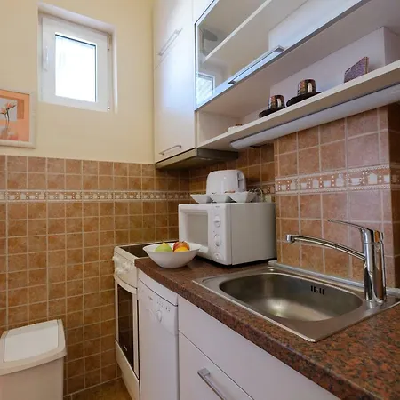 Jolie Apartment Белград Екстериор снимка